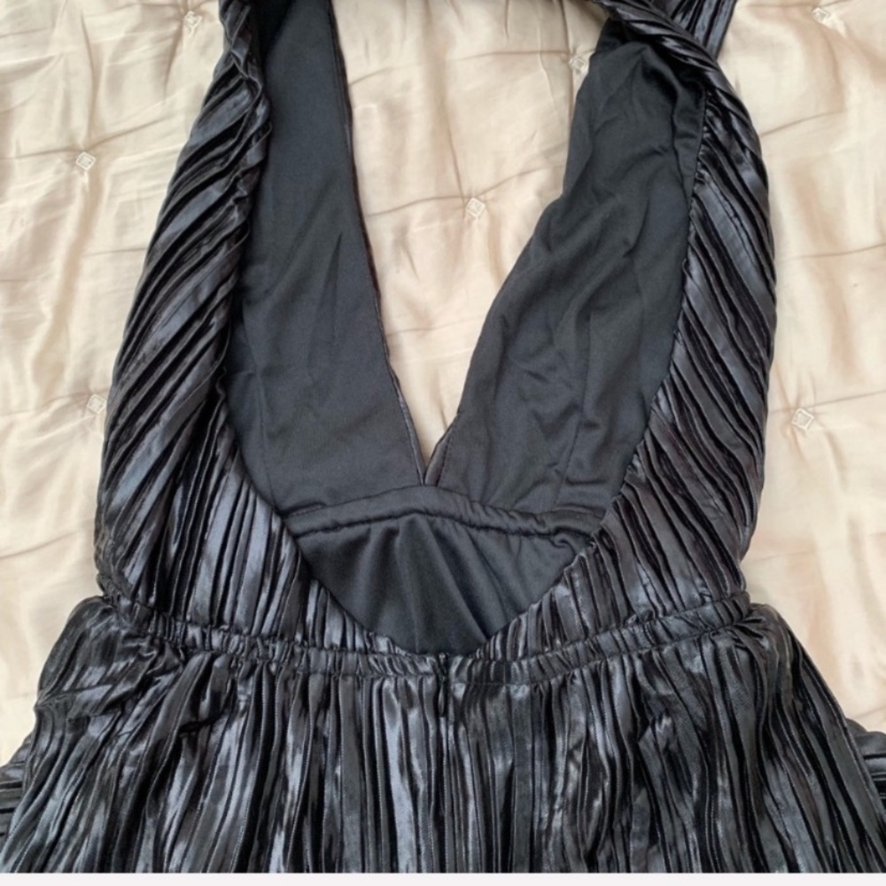 Nasty Gal Lioness Midnight Halter Pleated Maxi - Picture 5 of 6